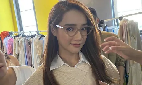 Choáng với nhan sắc thật của Nhã Phương qua ảnh chụp bằng camera thường